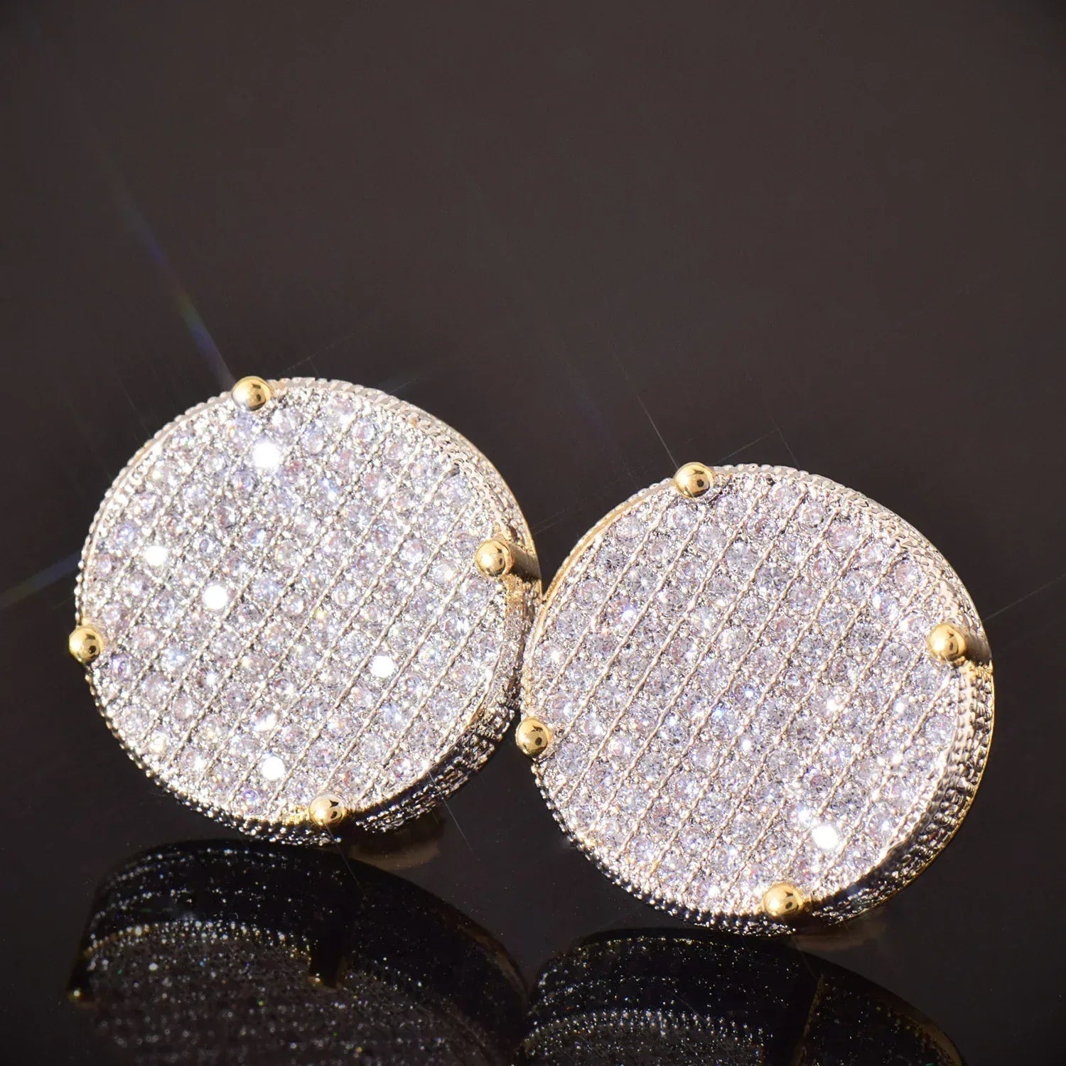 Large Round Stud Earrings | Minimalist Design Hip Hop Jewelry for Men & Women | Caratix Jewelry - CaratixJewelry